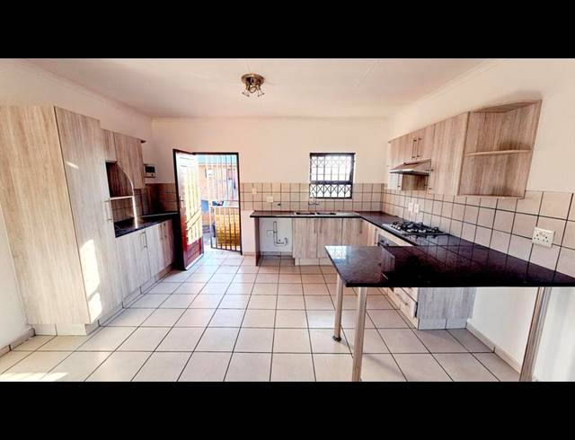 2 BEDROOM PROPERTY TO RENT IN UNION